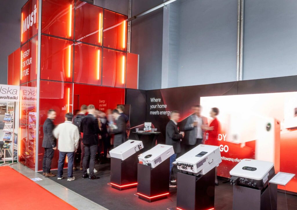 Must Energy Polska modułowe stoisko targowe Clever Frame ENEX