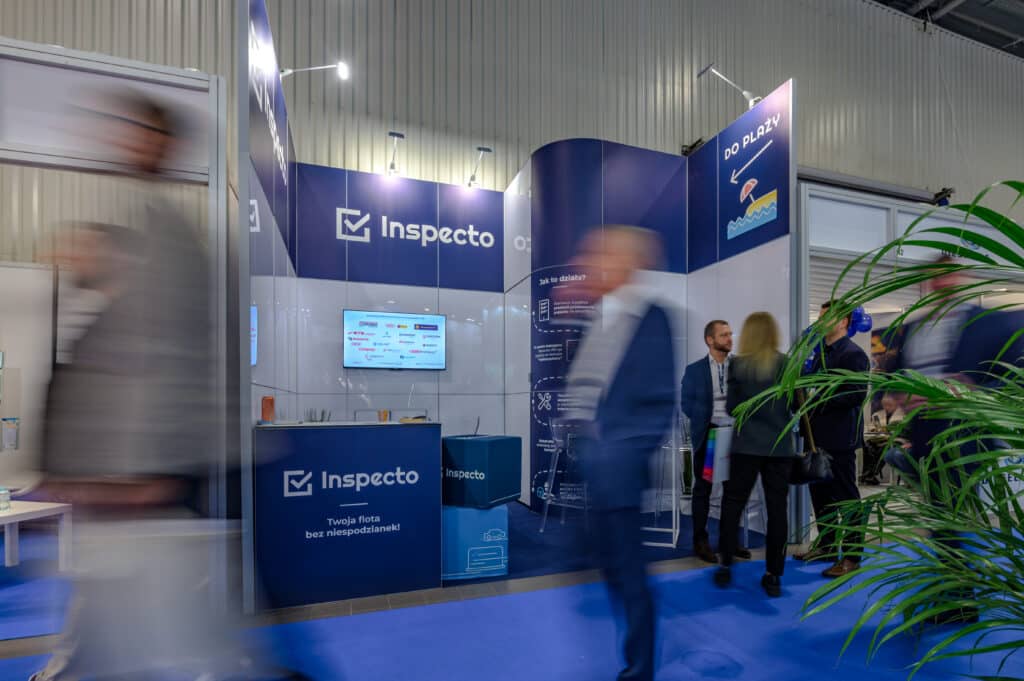 Optymalizacja kosztów poprzez wynajem stoiska targowego — case study współpracy Clever Frame x Inspecto