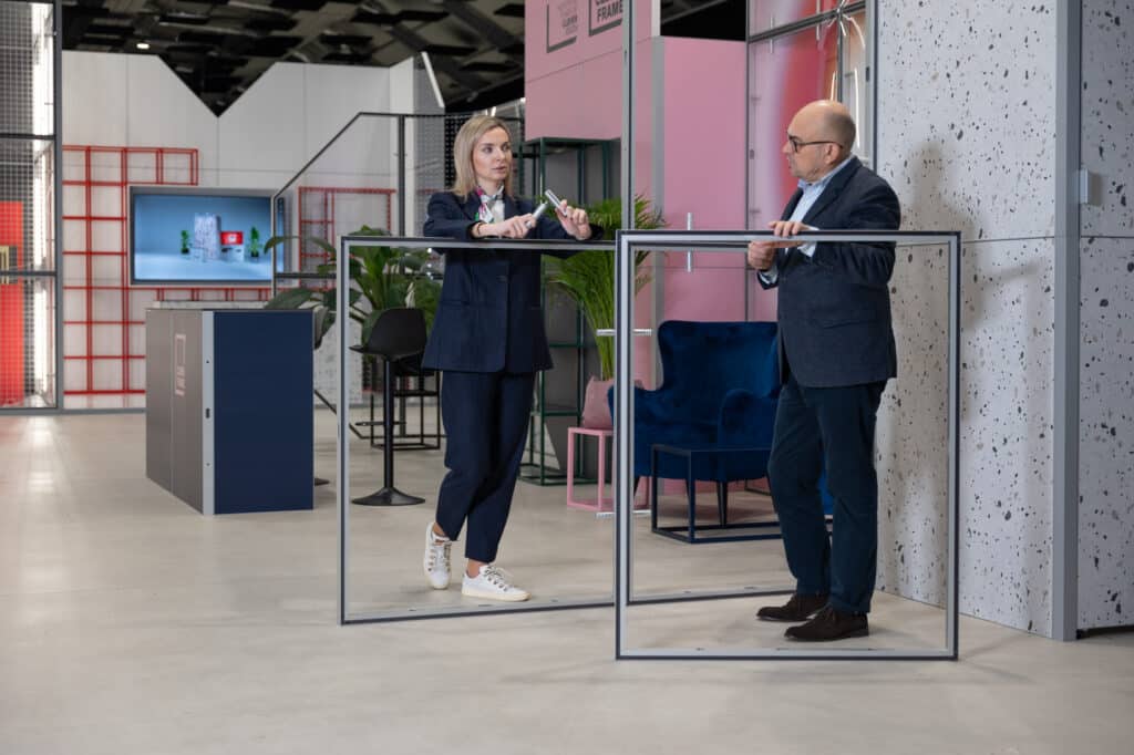 Profesjonalne stoisko targowe w systemie modułowym. Opatentowany system Clever Frame