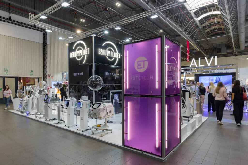 Kosmetyczne stoisko targowe marki Beauty Planet. Beauty Forum & Hair