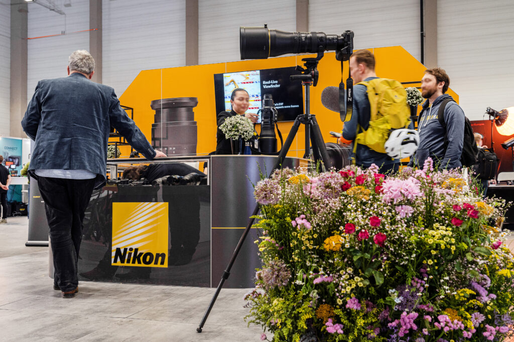 Modułowe stoisko na targi - zabudowa marki NIKON