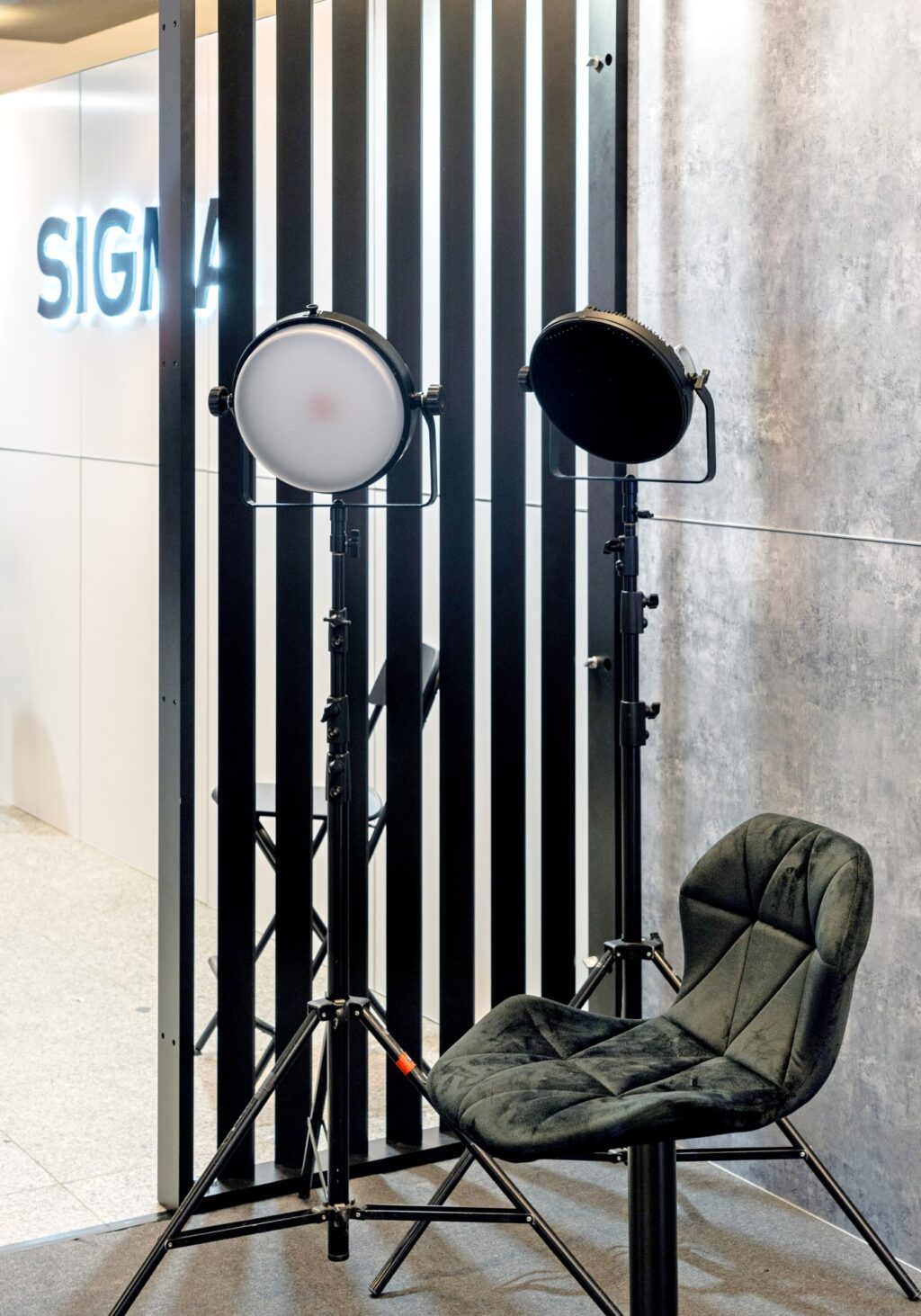 Stoisko targowe Sigma — projekt i produkcja Clever Frame